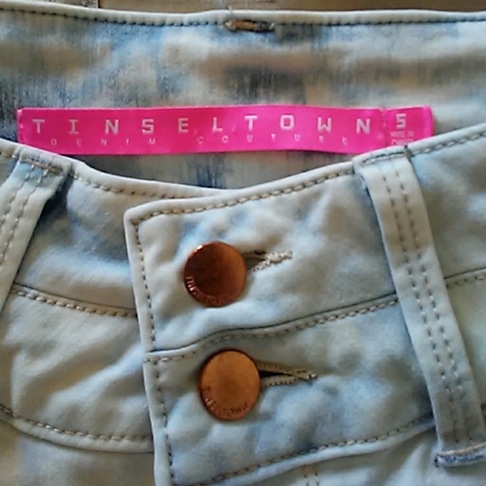 Tinseltown Acid Wash Jeans (Juniors) - Picture 3 of 5